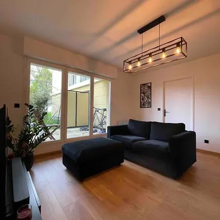 Calme Et Jardin Proche Stade De France Apartment
